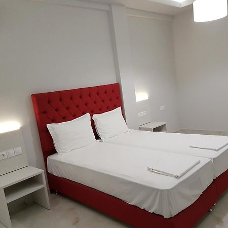 Enjoy Lichnos Bay Village, Camping, Hotel And Apartments Parga Esterno foto