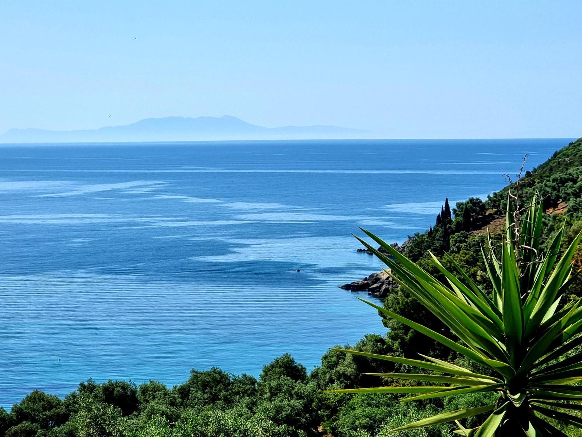 Enjoy Lichnos Bay Village, Camping, Hotel And Apartments Parga Esterno foto