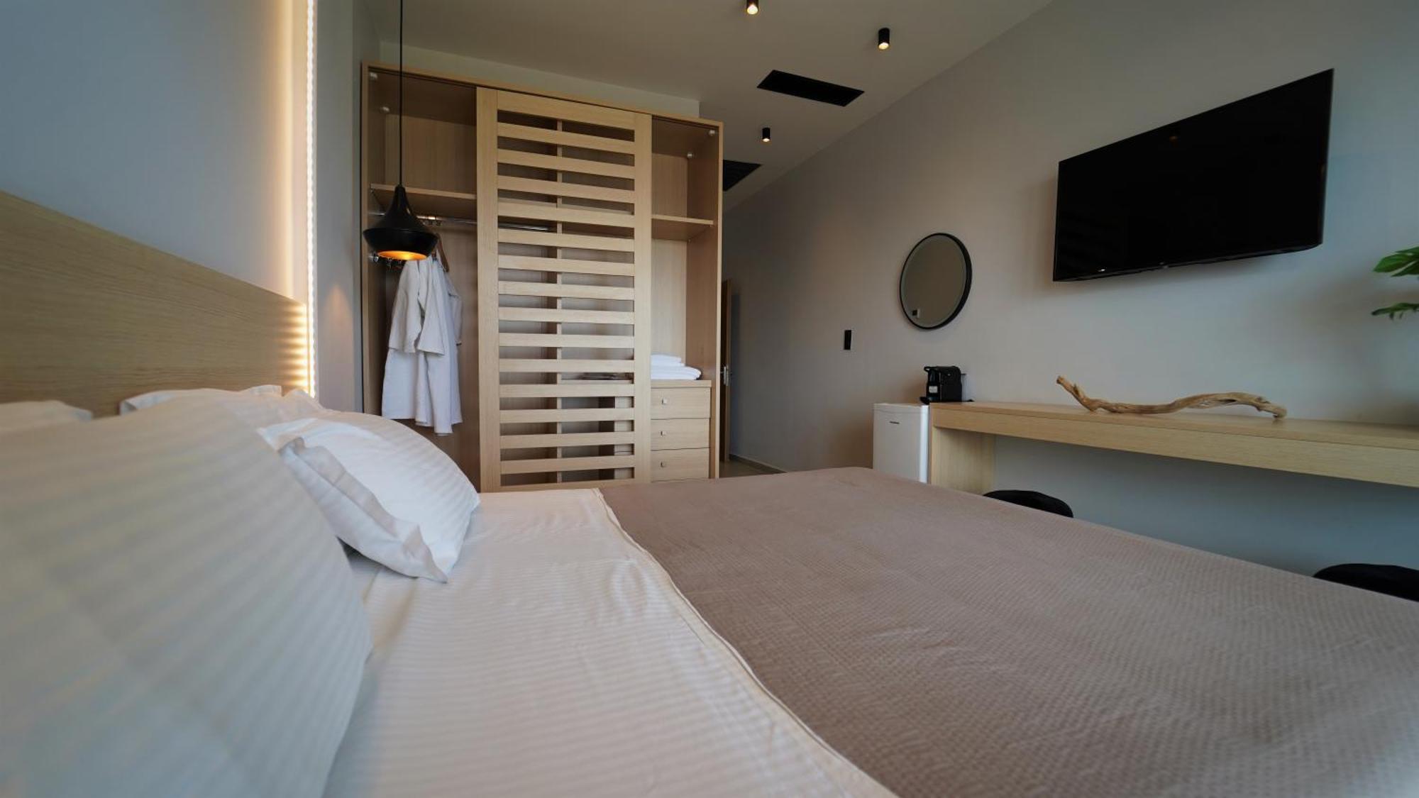 Enjoy Lichnos Bay Village, Camping, Hotel And Apartments Parga Esterno foto