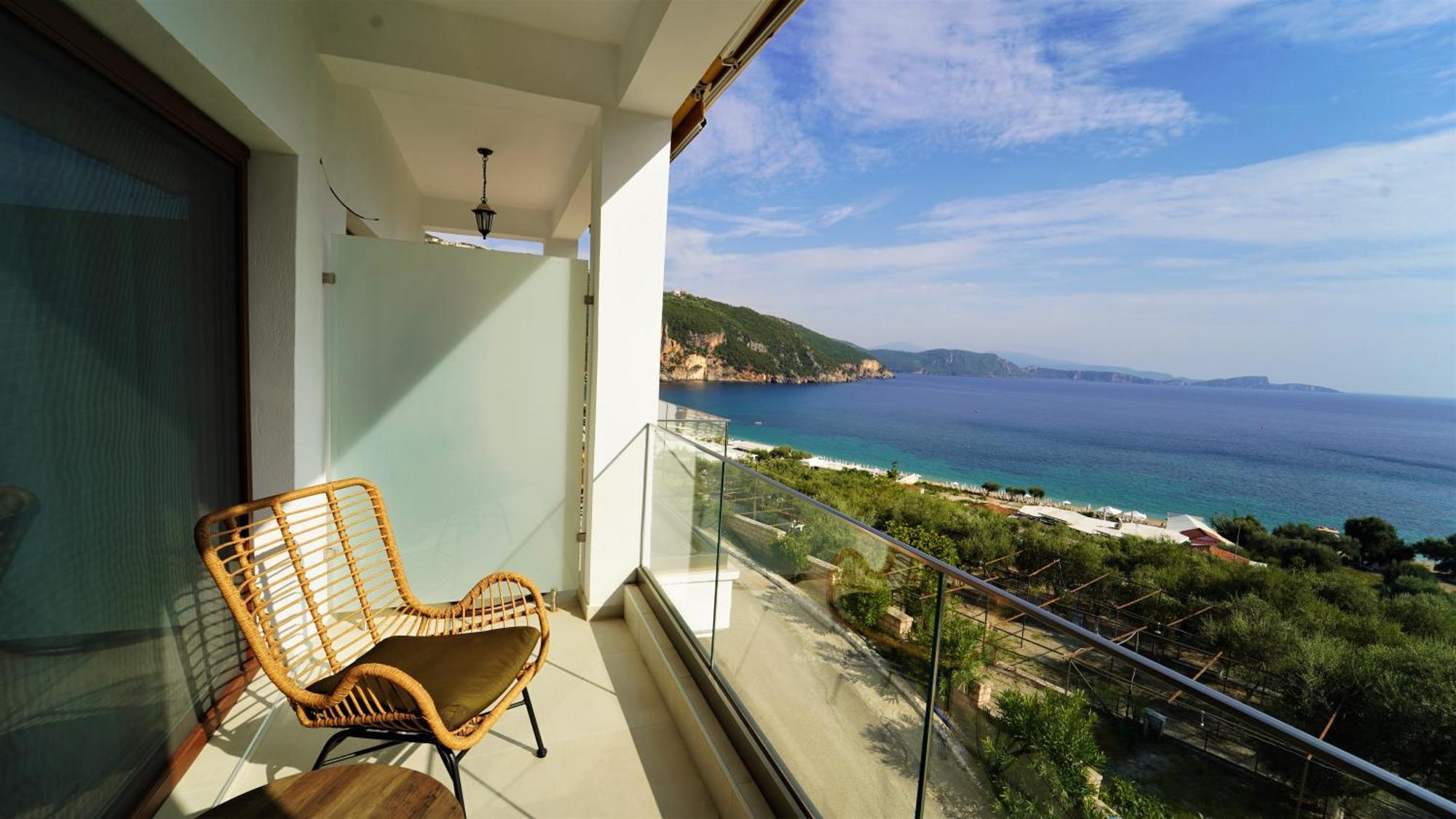 Enjoy Lichnos Bay Village, Camping, Hotel And Apartments Parga Esterno foto
